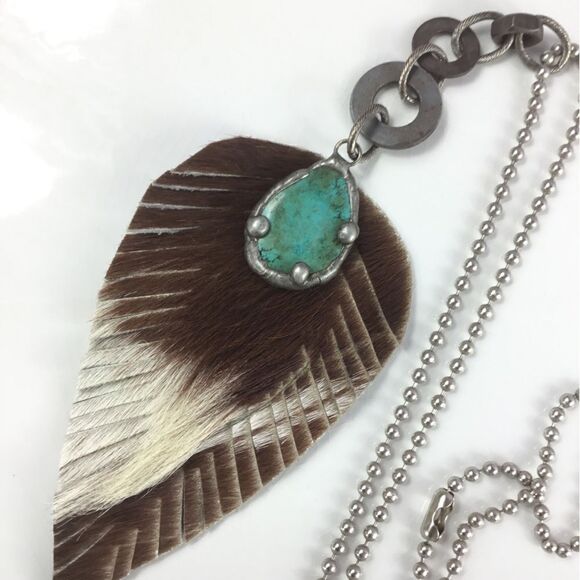 New! FP Turquoise Feather Necklace - Picture 6 of 16